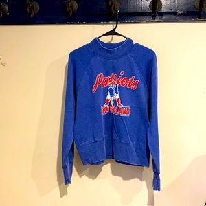 NFL high neck light sweatshirt style top